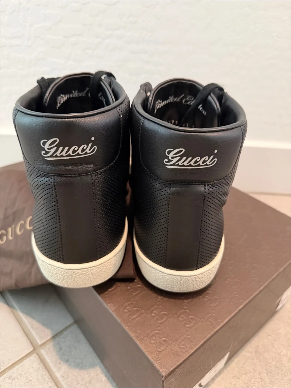 Auth Limited Edition Gucci Black High-Top Sneakers with Green & Red Web Stripe